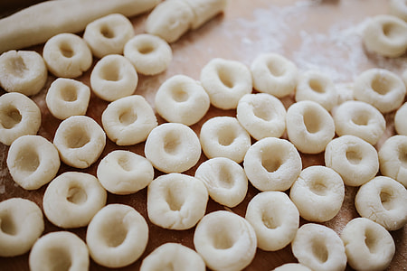 Polish Silesian Dumplings (Kluski Śląskie) thumbnail