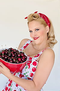 woman holding bowl of fruits thumbnail