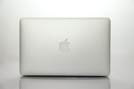 silver MacBook thumbnail