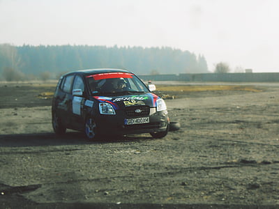 1st gen. black Kia Picanto 5-door hatchback on road during daytime thumbnail