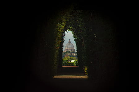 photo of arch hallway facing brown mosque thumbnail