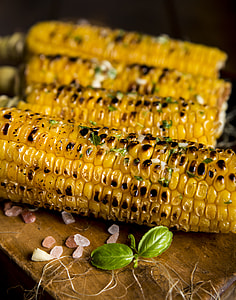 Grilled sweet corn thumbnail