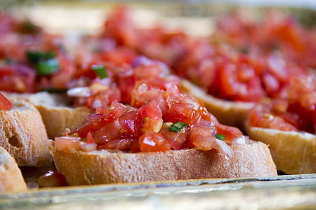 selective focus photography of minces tomatoes on bread thumbnail