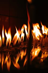 candlestick flames thumbnail