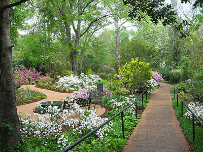 Mynelle Gardens in Jackson, Mississippi thumbnail
