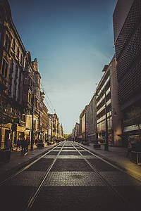 widening road center of building thumbnail