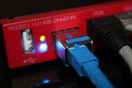 red Ethernet hub thumbnail