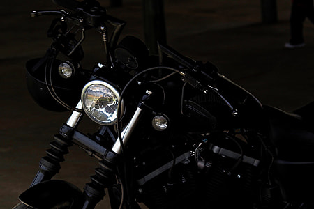 black and gray cruiser motorcycle thumbnail