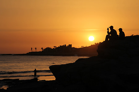 silhouette photography of two persons thumbnail