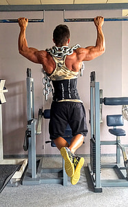 man doing exercise indoors thumbnail