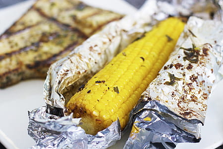 cooked corn on plate thumbnail