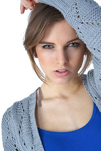 woman putting hand on head thumbnail