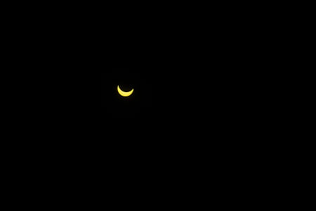 Solar eclipse thumbnail