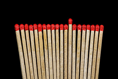 closeup photo of red and brown matches sticks thumbnail