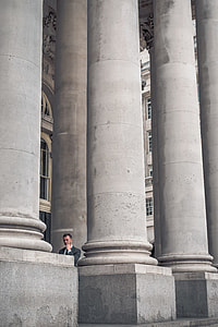 between the columns thumbnail