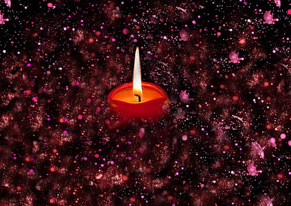 red tealight candle thumbnail