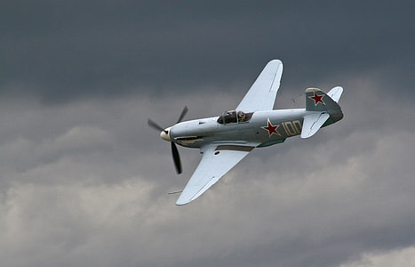 white fighter plane thumbnail