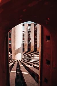 gray metal interior thumbnail
