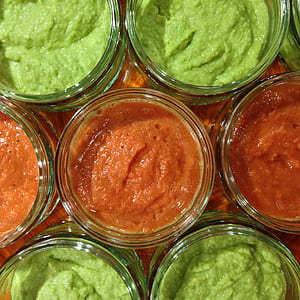 close-up photography of clear mason jars thumbnail