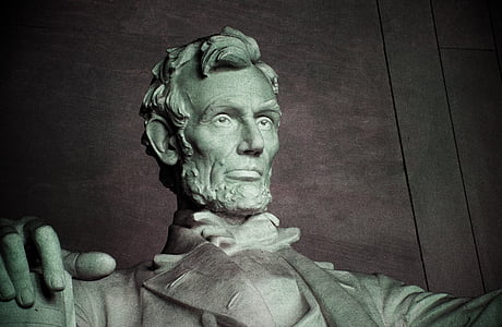 Abraham LinColn statue thumbnail