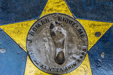 Juan Roman Riquelme, Junior Mouth thumbnail