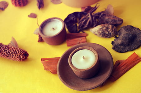 Candle in a terra-cotta holder #2 thumbnail