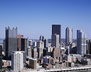 Skyline with skyscrapers in Pittsburgh, Pennsylvania thumbnail