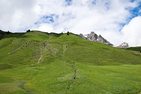 empty green mountain valley thumbnail