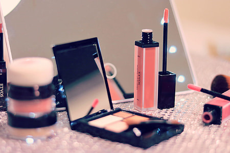 tilt-shift lens photography of cosmetic products thumbnail