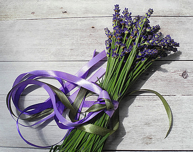 purple lavender bouquet thumbnail