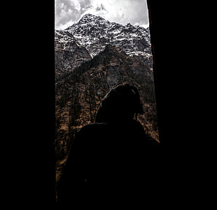 brown and white mountain thumbnail