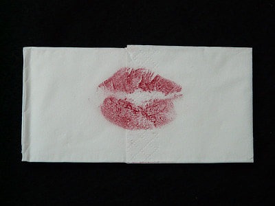lipstick on paper thumbnail
