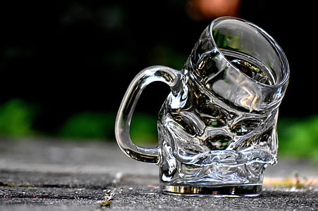 selective focus of melting glass mug thumbnail
