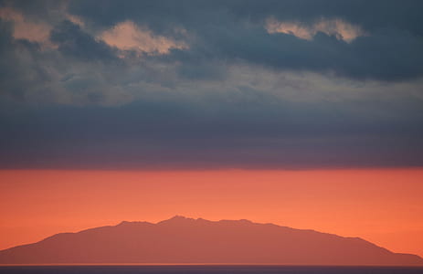 mountain during golden hour thumbnail