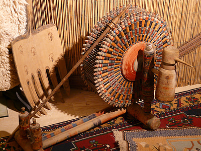 Spinning Wheel, Spindles thumbnail