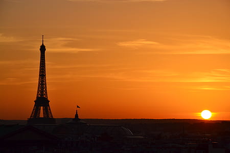 Eiffel Tower, Paris France thumbnail
