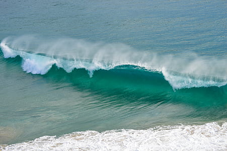 green sea waves thumbnail