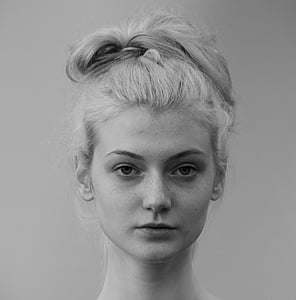 woman's face thumbnail