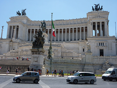 Monument Vittorio Emanuele Ii, King thumbnail