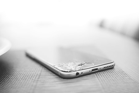 Minimalistic Crashed iPhone with Cracked Screen thumbnail
