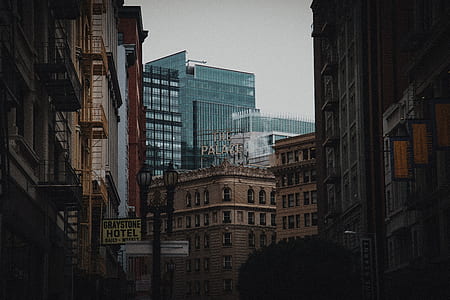 landscape photography of city buildingds thumbnail