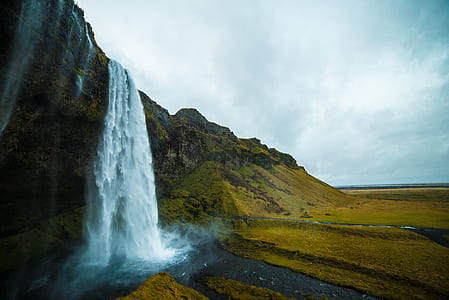 Skogafoss Falls, Iceland thumbnail