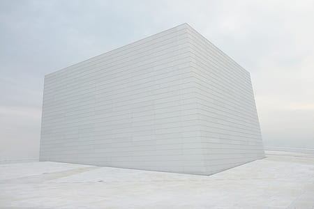 rectangular white box thumbnail