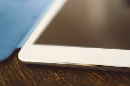 iPad blurry close up thumbnail