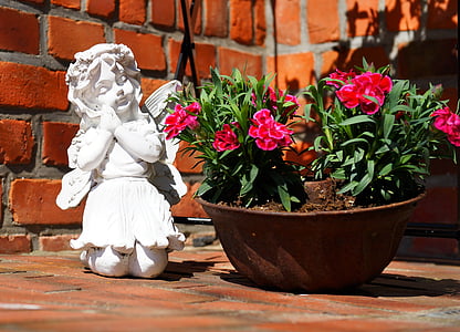 cherub and potted flowers thumbnail