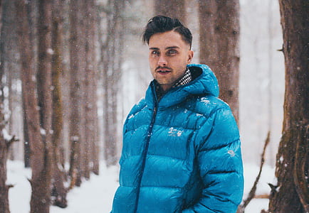 man wearing blue zip-up bobble jacket thumbnail