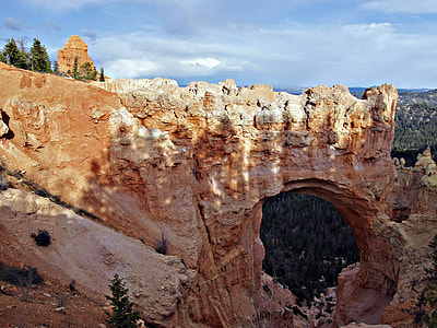Natural Bridge, Bryce Canyon thumbnail