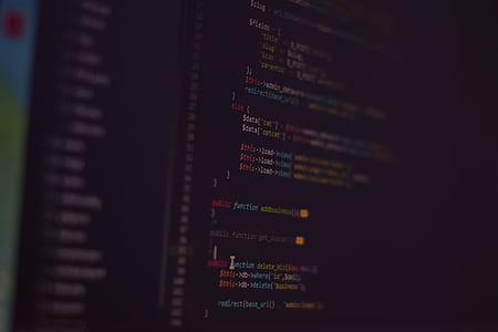 computer showing programming code thumbnail