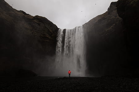 person near water fals thumbnail