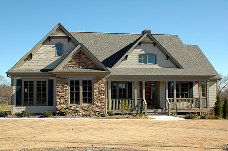 gray house thumbnail